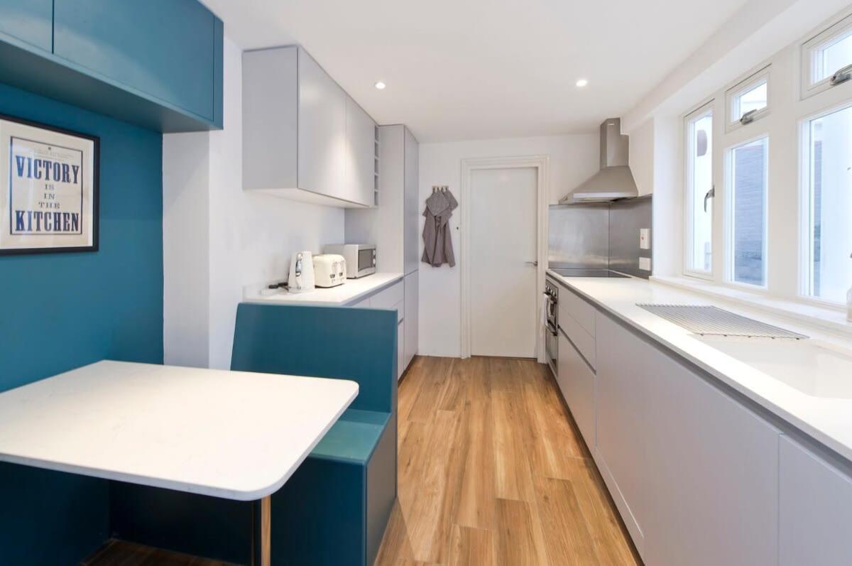 Charming 2-Bed Apt Near Buckingham Palace Londres Exterior foto